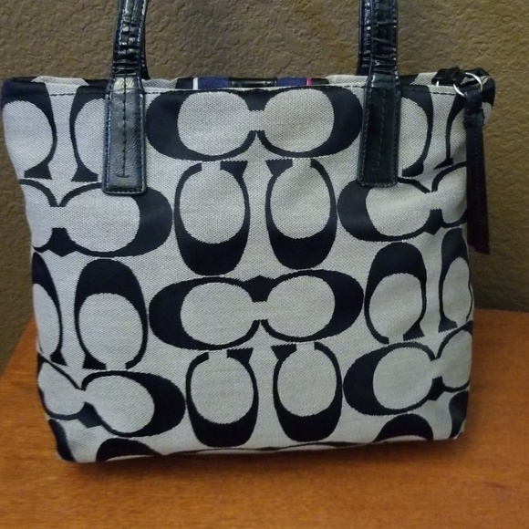 Coach Signature Stripe set - Picture 3 of 8